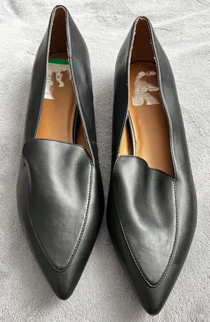Nordstrom Rack NEW Black Faux Leather Loafers SIZE 9 thumbnail 1