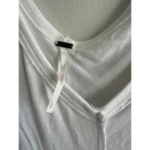 Free People We The Free Womens White Oversized V-Neck Long Sleeve Tee L 3877 thumbnail 4
