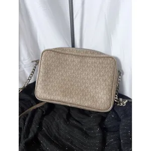 Michael Kors Rose Gold Crossbody‎ Purse Chain Detail thumbnail 7