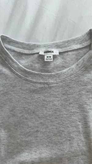 Garage Heather Grey Crop Top thumbnail 2