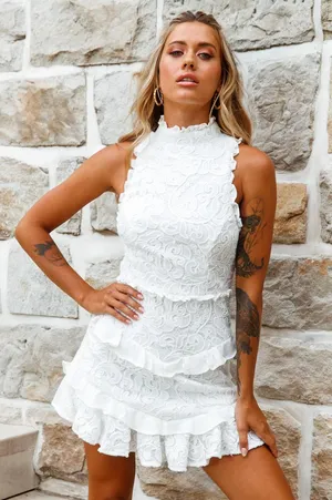 Selfie Leslie Osiris Sleeveless High Neck Lace Dress White Size XL NWT thumbnail 1