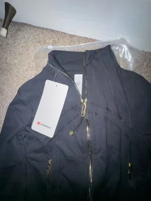 Lululemon Define Black Jacket and leggings thumbnail 3