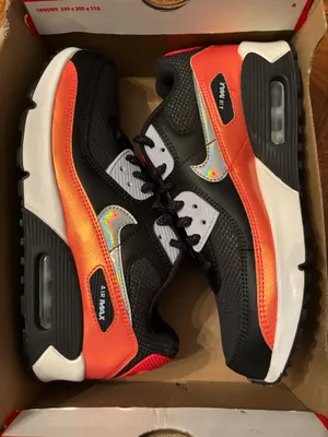Nike Air Max 90 FP GS 'Black Laser Crimson’ thumbnail 7