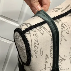 Nwot Vintage Green Velvet Bra‎ By Victorias Secret thumbnail 3