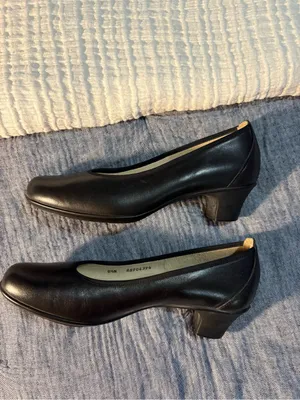 Milano Pump by SAS size 8.5 Black thumbnail 2