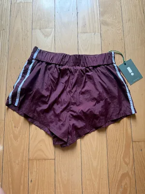 NWT sz M Daily Drills Shorts thumbnail 2