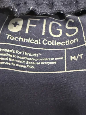 FIGS Navy Blue Cargo Scrub Pants Size Medium Tall M/T Women’s thumbnail 5