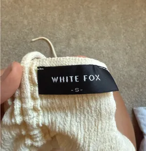 Open Back Top White Fox Boutique thumbnail 2