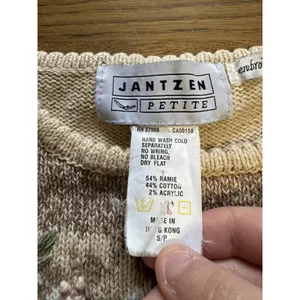 JANTZEN Petite Hand Embroidered Floral Sweater‎ Size Small Floral Grandmacore thumbnail 3