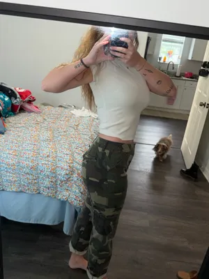 Brandy Melville Camo Cargo Pants thumbnail 2