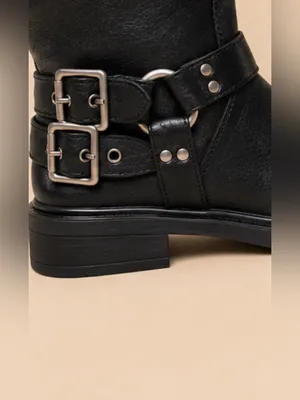 Billini Kaylen Riding Boots in Black, an edgy, knee-high moto/biker boot size 9 thumbnail 8