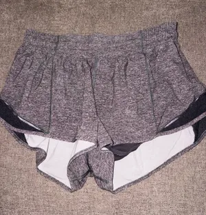 Lululemon Shorts thumbnail 1
