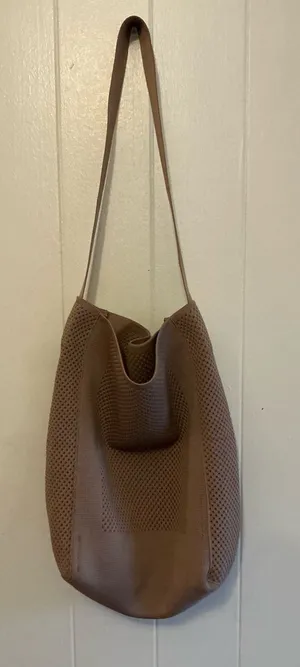 Rare Out Of Stock Brown Taupe Everlane Knit Woven Slouchy Shoulder Tote Handbag thumbnail 1