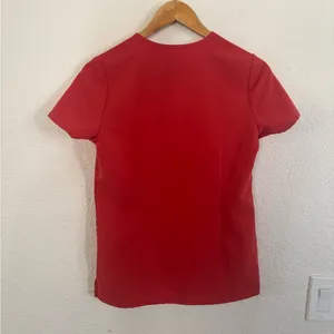 FIGS Scrub Top XXS Red Casma V-Neck Technical‎ Collection FW1000 thumbnail 3