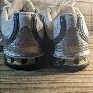 Nike Reak women run,size 7.5 , white silver thumbnail 5