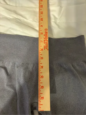 NVGTN Gray Seamless High Waist Biker Shorts Size Large Gym Workout thumbnail 4