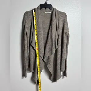 Abercrombie & Fitch Women Gray/Beige Open Cardigan Sweater‎ size XS/S. thumbnail 5
