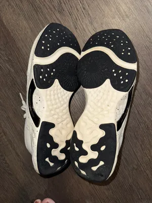 Nike Renew Size 10 thumbnail 5