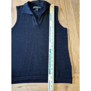 Josephine Chaus‎ Black Sleeveless Lightweight Polyester Blend Sweater Size Large thumbnail 3