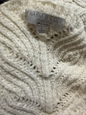 White chunky sweater Size L thumbnail 3