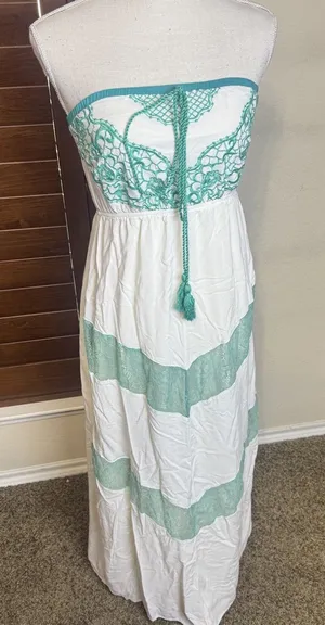 FLYING TOMATO Maxi Dress‎ Strapless Turquoise White Lace Embroidered Long Sz S thumbnail 1