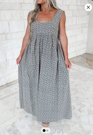Field of Roses Floral Sleeveless Midi Dress thumbnail 1