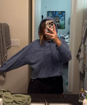 Lucky Brand Cropped sweater thumbnail 1