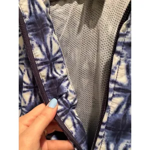 Duluth‎ Trading Co Women's Blue Geometric Hooded Grabreaker Rain Jacket Size XS thumbnail 5