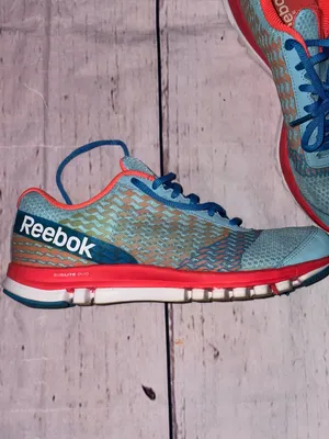 Women’s Reebok sublite blue and pink tennis shoes 7 thumbnail 2