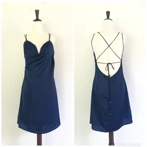 THE JETSET DIARIES Mini Satin Slip Dress Medium Navy Blue Homecoming Prom Formal thumbnail 2