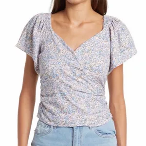 Revolve ASTR the Label Flutter Sleeve Pink and Blue Floral Wrap Blouse women’s medium thumbnail 2