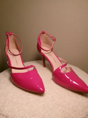Chinese Laundry Hot Pink Patent Leather Pointed Ankle-Strap Heels thumbnail 2