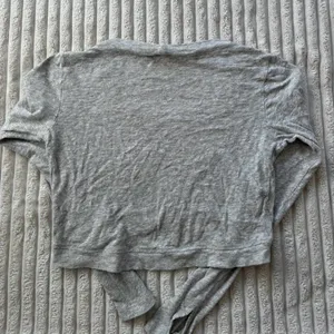 CAbi Heather Gray Long Sleeve Top thumbnail 3