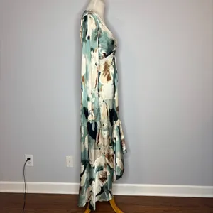 Luxxel - Multicolor Long Sleeve Cut Out Dress thumbnail 2