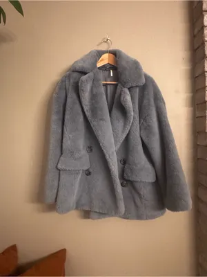 FREE PEOPLE Kate Faux Fur Coat‎ thumbnail 2