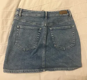 Garage Jean Zip-Up Skirt thumbnail 2