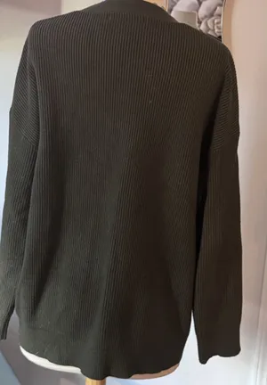 MEROKEETY Olive Green Ribbed V-Neck Cardigan Sweater thumbnail 5