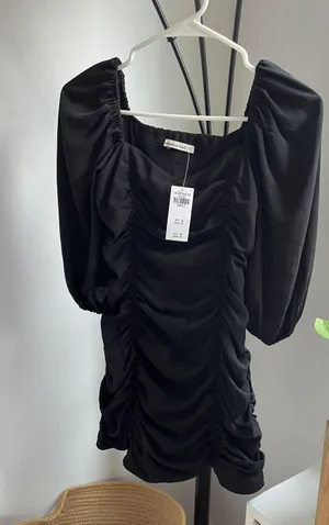 Abercrombie Black Ruched Dress NWT thumbnail 5