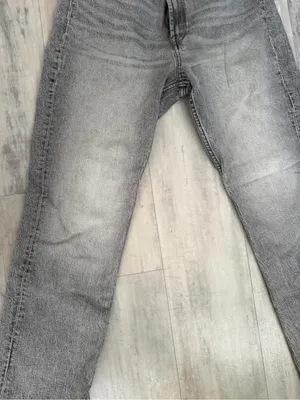Zara Light Gray Straight Leg Women’s Jeans thumbnail 2