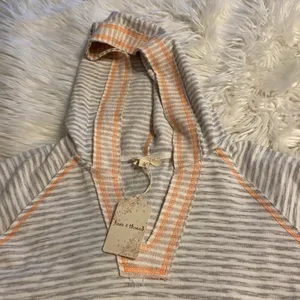 Hem & Thread Anthology Hoodie type too long sleeves silver and orange see photo thumbnail 12