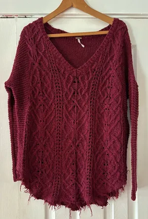 Free People‎ Burgundy Cross My Heart Cable Knit Sweater Raw Edges Size EUC thumbnail 1