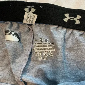Under Armour gray sweatpants thumbnail 9