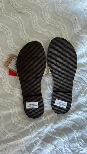 Revolve/ sandals thumbnail 5