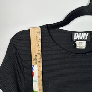 Vintage DKNY Medium Womens Top Tee Black Stretch Short Sleeve 90s Grunge Shirt thumbnail 10