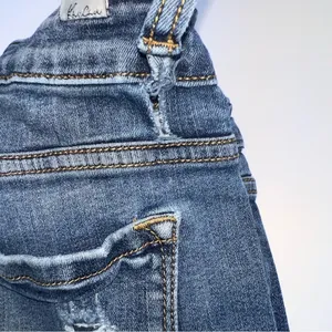 KanCan Estilo Style Women's Medium Wash Straight Leg Ankle Length Distress Jeans thumbnail 13