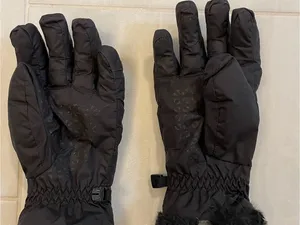 The North Face Black Faux Fur Cuff Insulated Mittens thumbnail 2
