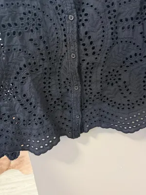 $178 NWOT Joie Black Eyelet Button-Down Top – 100% Cotton – Size XS thumbnail 4