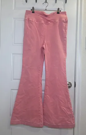 We The Free Free People Pink Crossover Waist Flare Jeans Size 31 thumbnail 1
