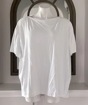 Lululemon White Oversized Top, Size 12 EXCELLENT! thumbnail 8