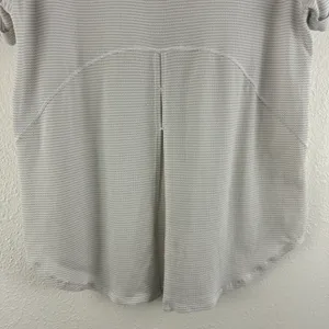 Lululemon Womens White Open Up Tie Back Flowy Athletic Workout Short Sleeve Tee thumbnail 11